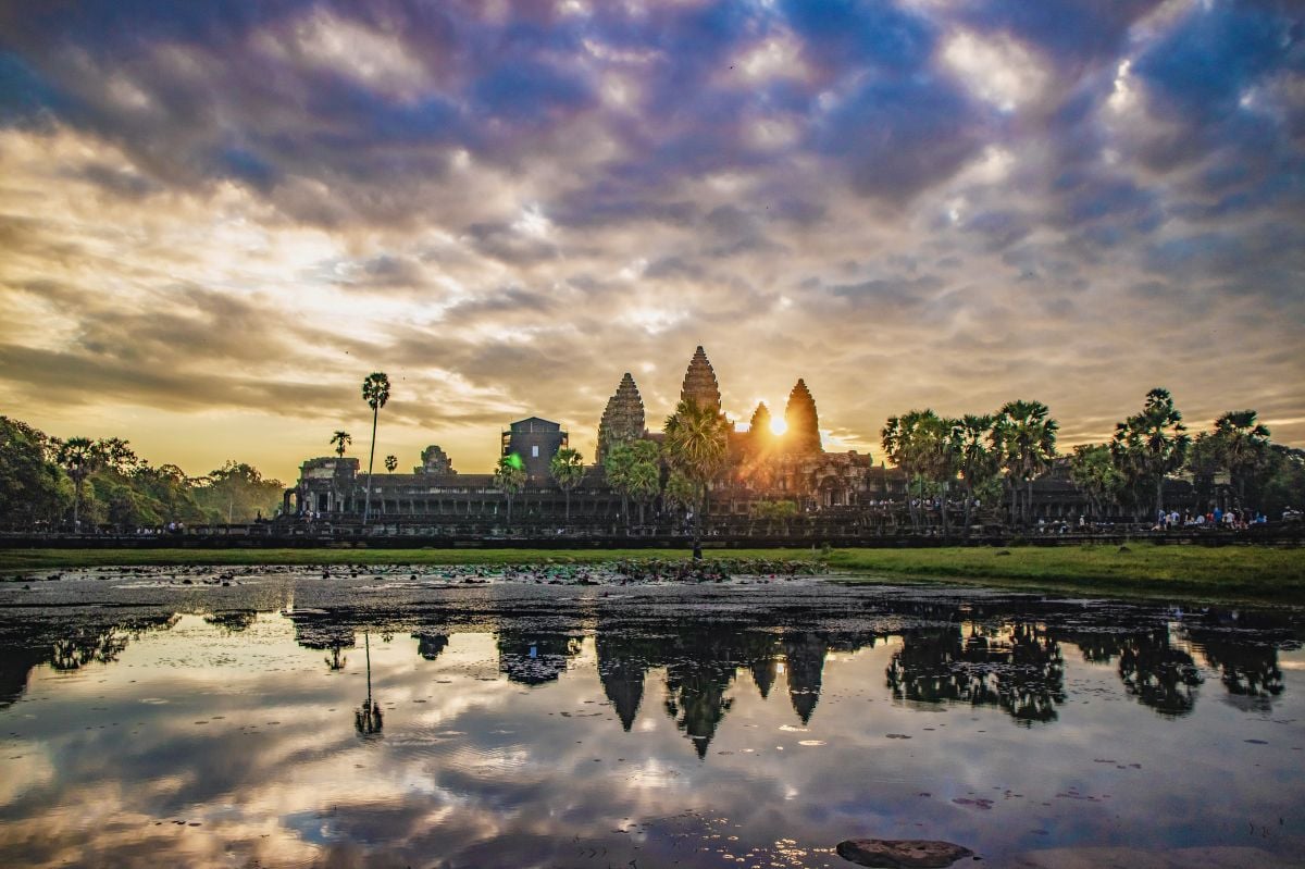 Phnom Penh beside the river
